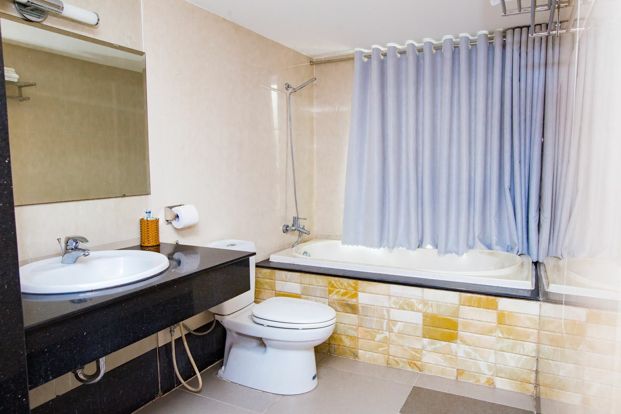 Oyo 169 New Hotel Ho Či Minovo Město Exteriér fotografie